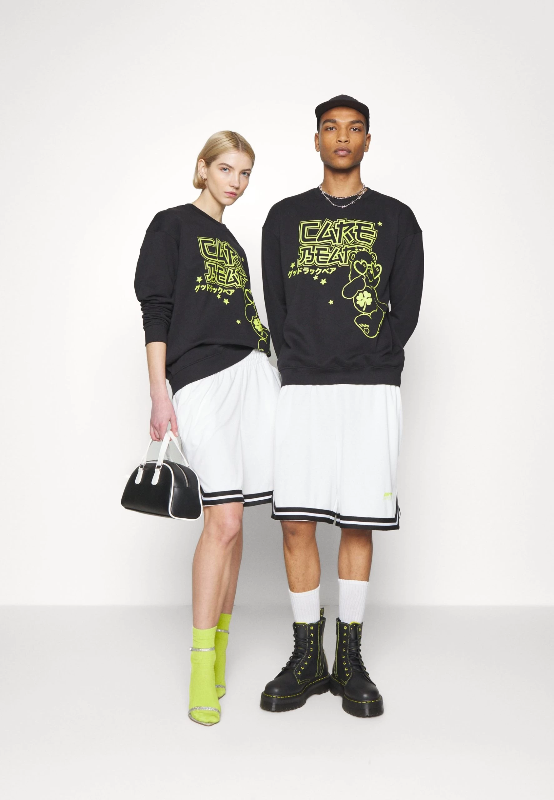 YOURTURN Care Bears Unisex - Sweatshirt - Black 2 YOURTURN Care Bears Unisex - Sweatshirt - Black – Image 2