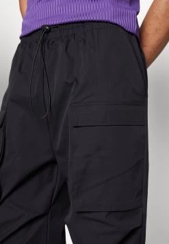 YOURTURN Unisex - Pantalon Cargo - Black 11 YOURTURN Unisex - Pantalon Cargo - Black -Mode-YOURTURN 12c0eb3432924e5180ee844ffb94cc93