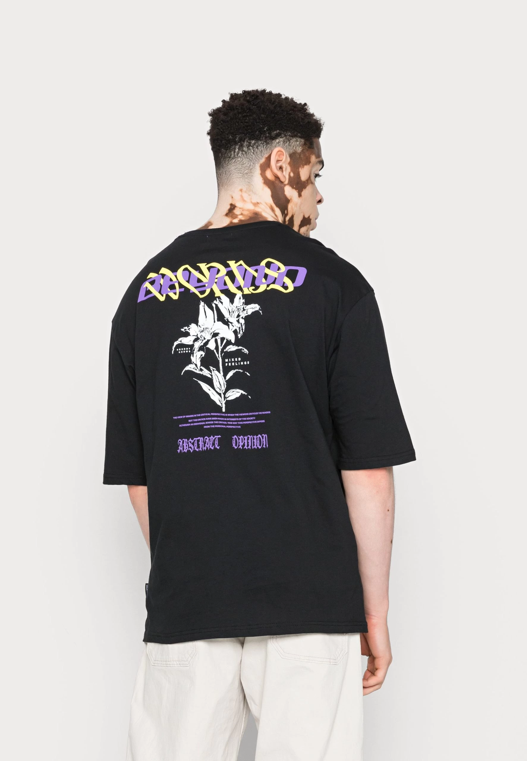 YOURTURN Graphic T-Shirt Beyond Unisex - T-Shirt Imprimé - Black 1 YOURTURN Graphic T-Shirt Beyond Unisex - T-Shirt Imprimé - Black