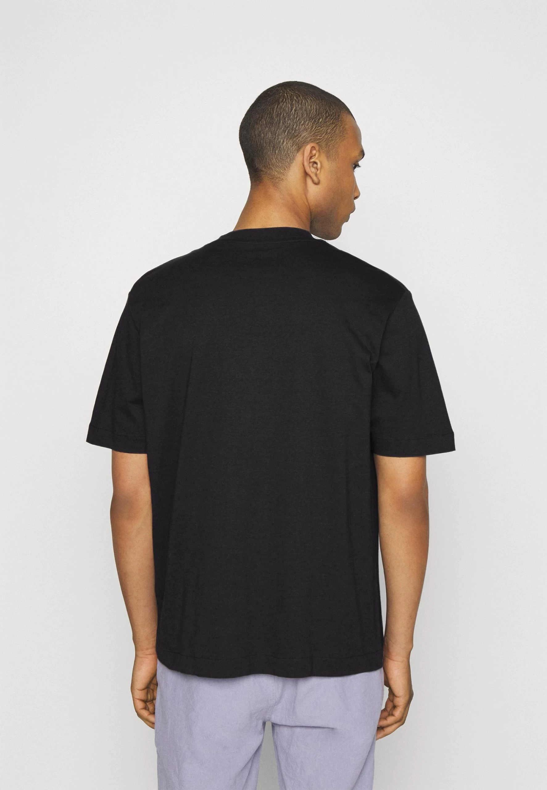 YOURTURN Tee Unisex - T-Shirt Imprimé - Black 3 YOURTURN Tee Unisex - T-Shirt Imprimé - Black – Image 3