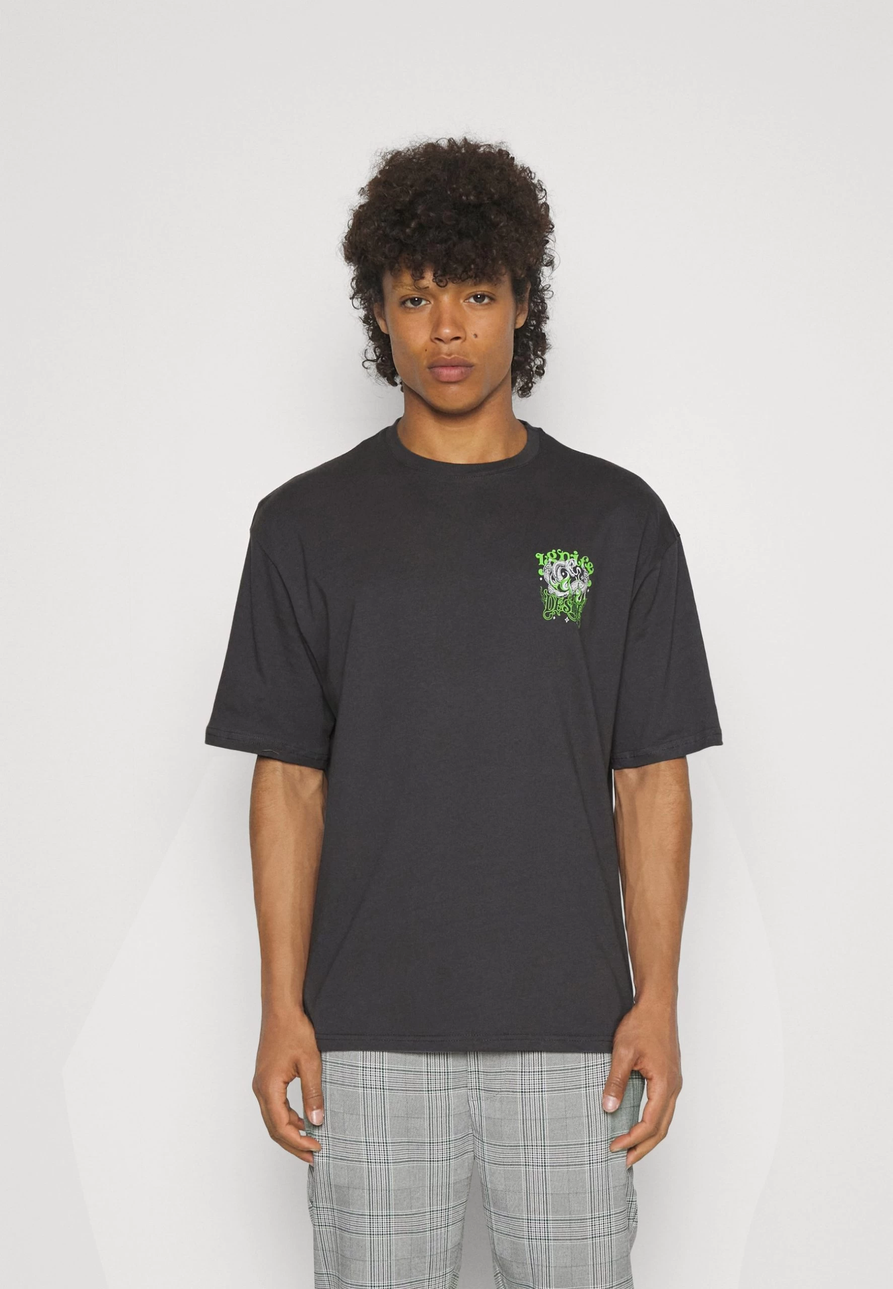 YOURTURN Snake Desire Tee Unisex - T-Shirt Imprimé - Dark Grey 1 YOURTURN Snake Desire Tee Unisex - T-Shirt Imprimé - Dark Grey