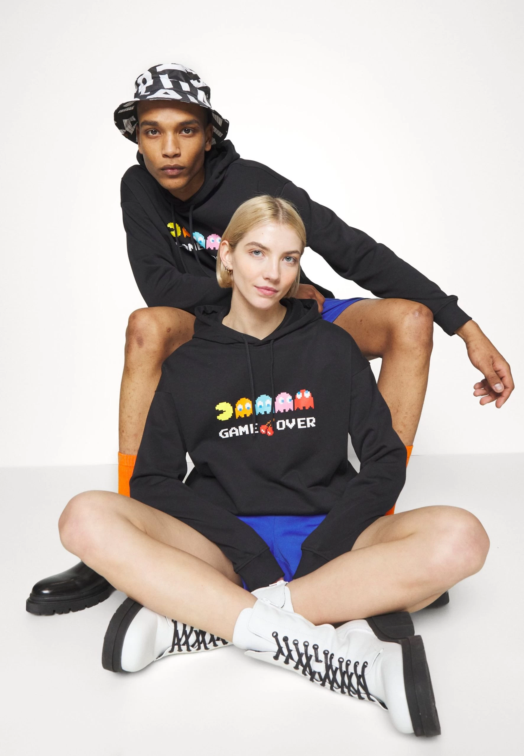 YOURTURN Pac-Man Unisex - Sweatshirt - Black 4 YOURTURN Pac-Man Unisex - Sweatshirt - Black – Image 4