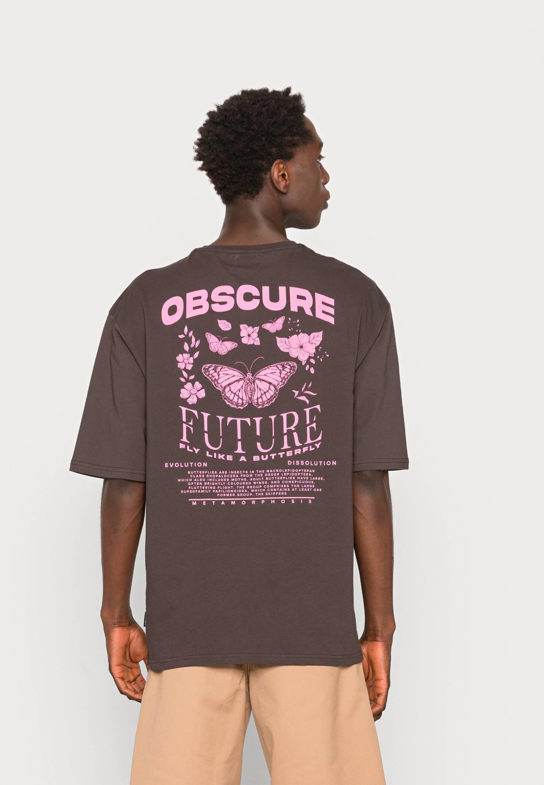 YOURTURN Nostalgia Future Tee Unisex - T-Shirt Imprimé - Brown 1 YOURTURN Nostalgia Future Tee Unisex - T-Shirt Imprimé - Brown