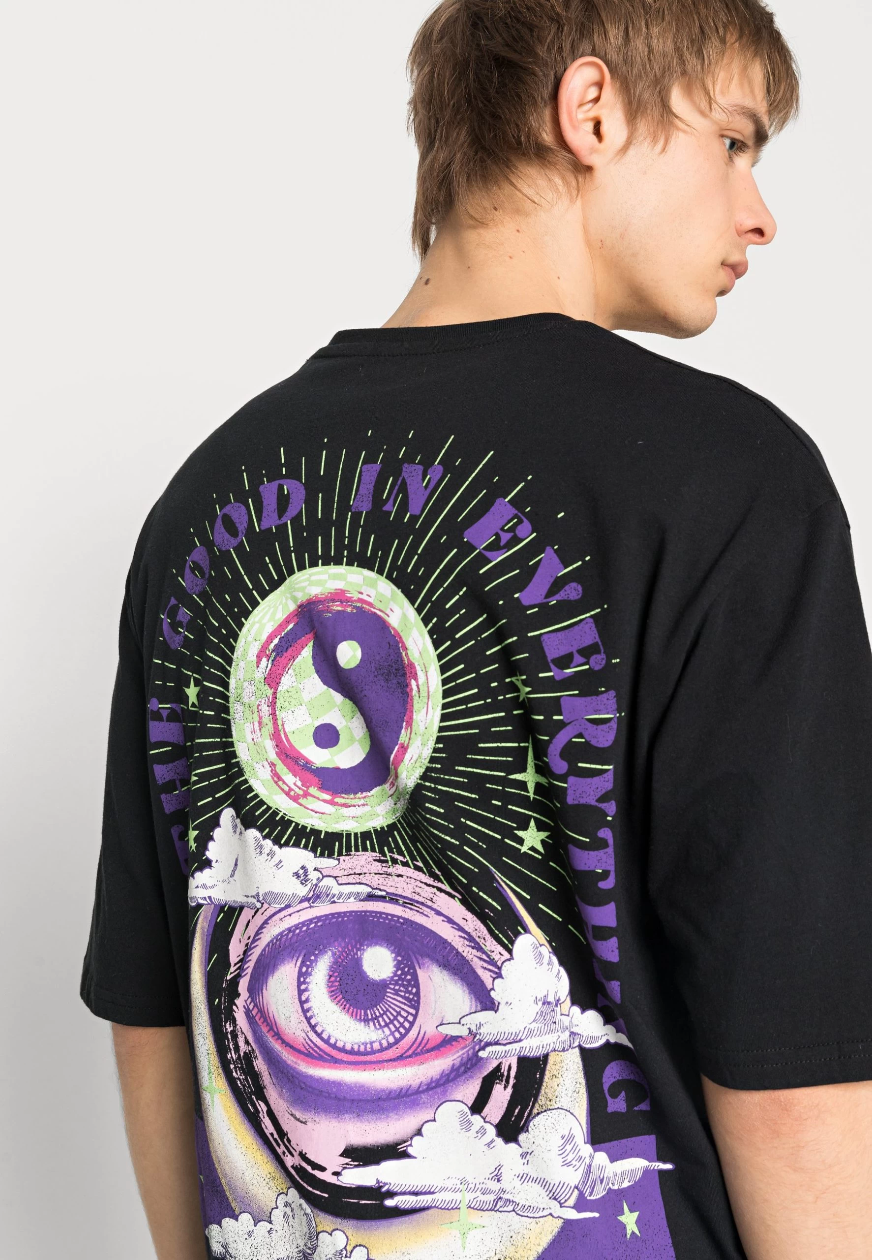 YOURTURN Good In Everything Graphic T-Shirt Unisex - T-Shirt Imprimé - Black 5 YOURTURN Good In Everything Graphic T-Shirt Unisex - T-Shirt Imprimé - Black – Image 5