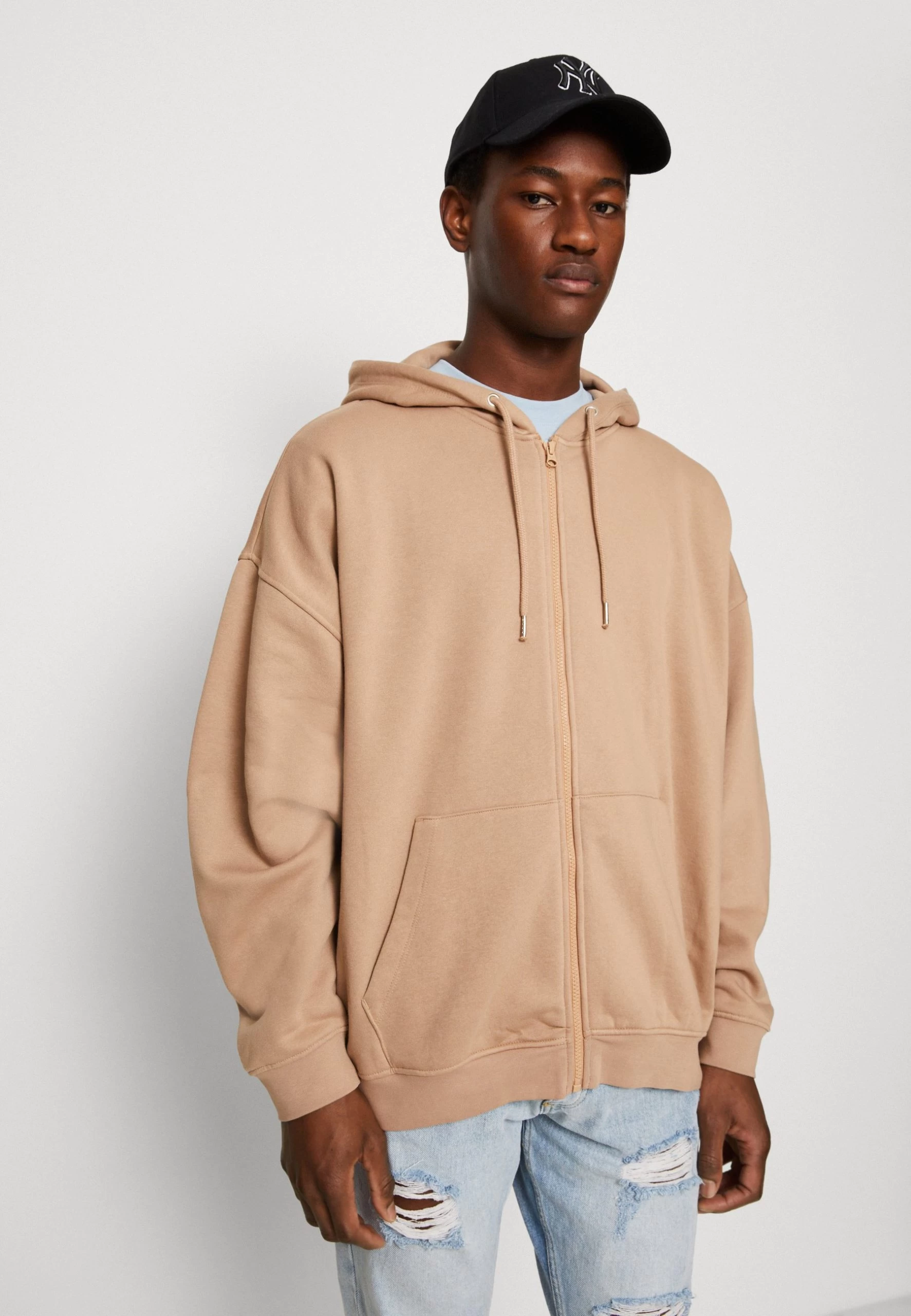 YOURTURN Unisex - Sweat Zippé - Tan 4 YOURTURN Unisex - Sweat Zippé - Tan – Image 4