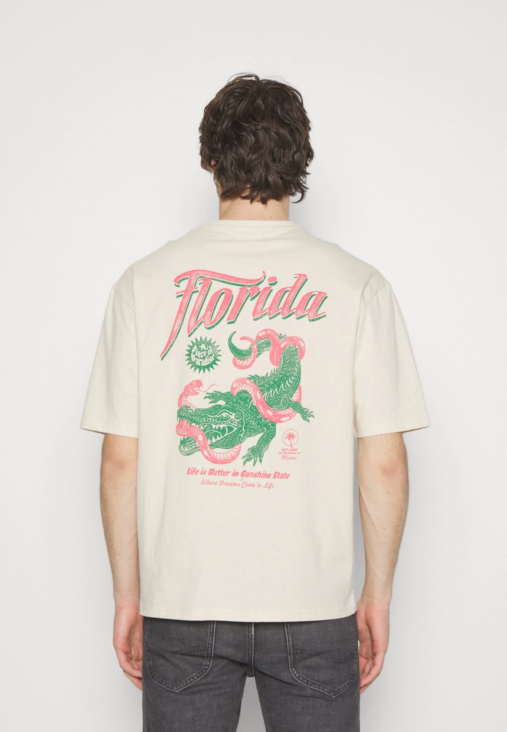 YOURTURN Crocodile Florida Graphic Tee Unisex - T-Shirt Imprimé - Beige 1 YOURTURN Crocodile Florida Graphic Tee Unisex - T-Shirt Imprimé - Beige