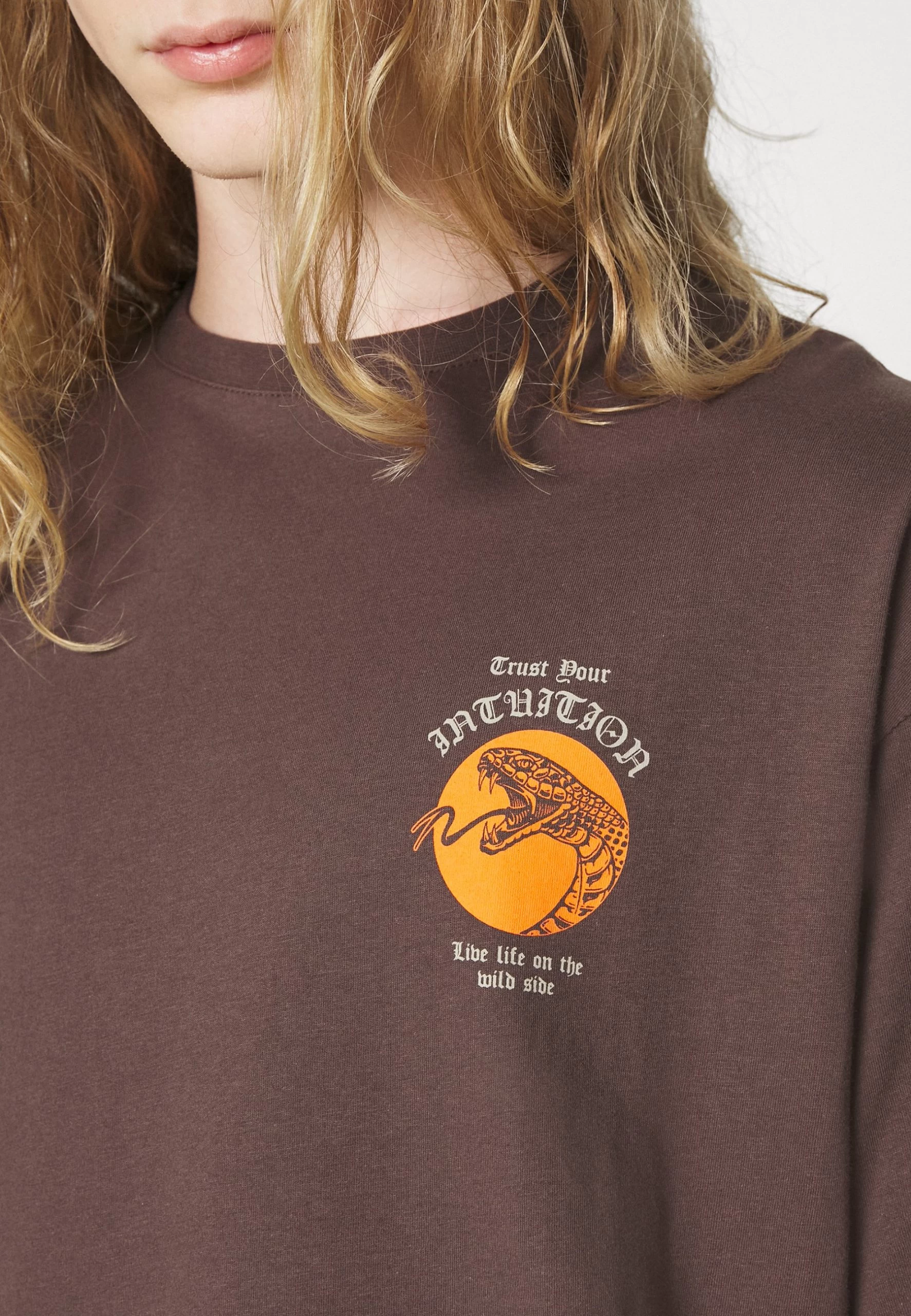 YOURTURN Unisex - T-Shirt Imprimé - Brown 6 YOURTURN Unisex - T-Shirt Imprimé - Brown – Image 6