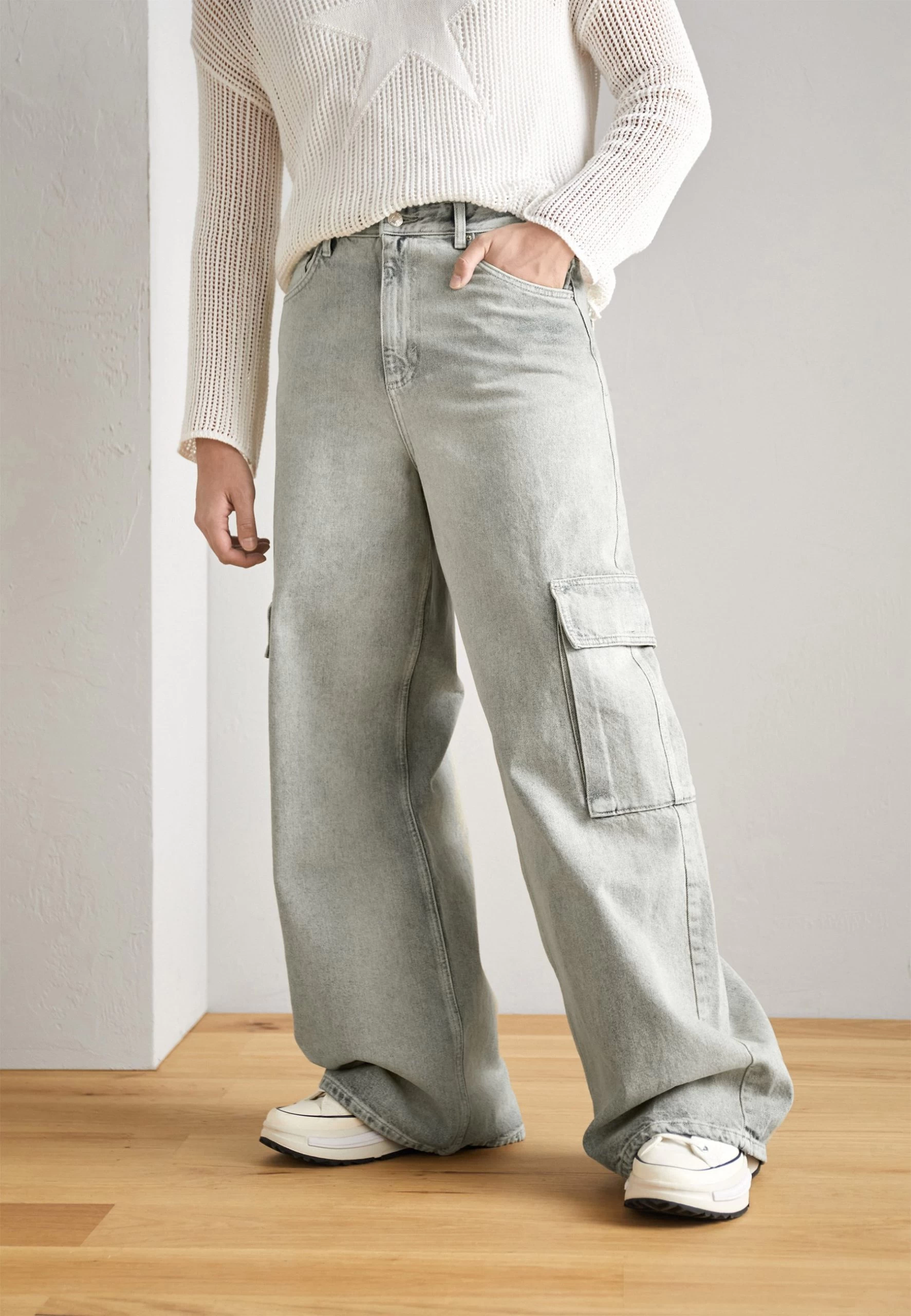 YOURTURN Unisex - Jean Boyfriend - Light Blue Denim 1 YOURTURN Unisex - Jean Boyfriend - Light Blue Denim