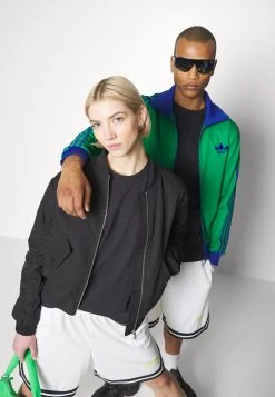 YOURTURN 3Pack Unisex - T-Shirt Basique - White/Mint/Black 13 YOURTURN 3Pack Unisex - T-Shirt Basique - White/Mint/Black -Mode-YOURTURN 653bc11f8bea43f9b6b61d016c1de7b7