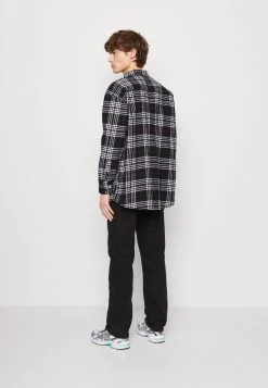 YOURTURN Unisex - Chemisier - White/Black 8 YOURTURN Unisex - Chemisier - White/Black -Mode-YOURTURN 6aba1b129255465dbe34f004d9c8a98e