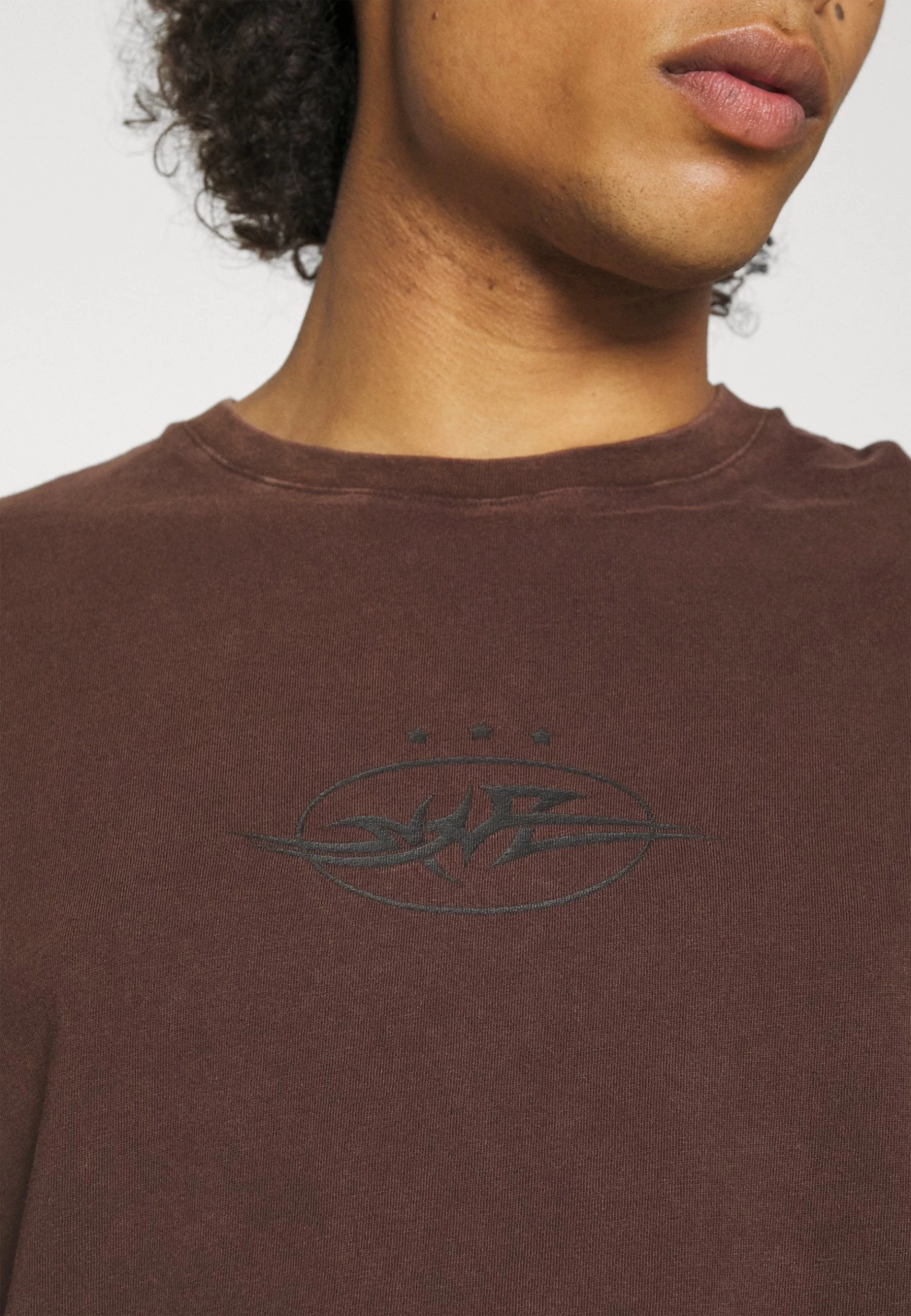 YOURTURN Unisex - T-Shirt Imprimé - Dark Brown 6 YOURTURN Unisex - T-Shirt Imprimé - Dark Brown – Image 6