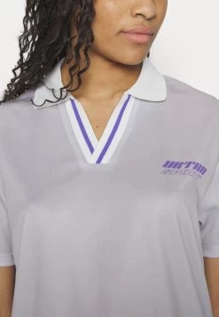 YOURTURN Unisex - Polo - White 13 YOURTURN Unisex - Polo - White -Mode-YOURTURN 7557a715709e44c999603f655fbda9d2