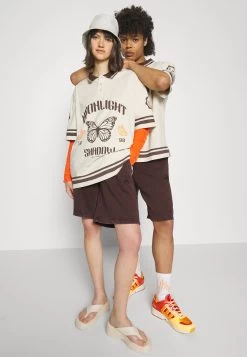 YOURTURN Unisex - Short - Dark Brown -Mode-YOURTURN 795ccd861f5c4d17a65a69a6e308ed9c