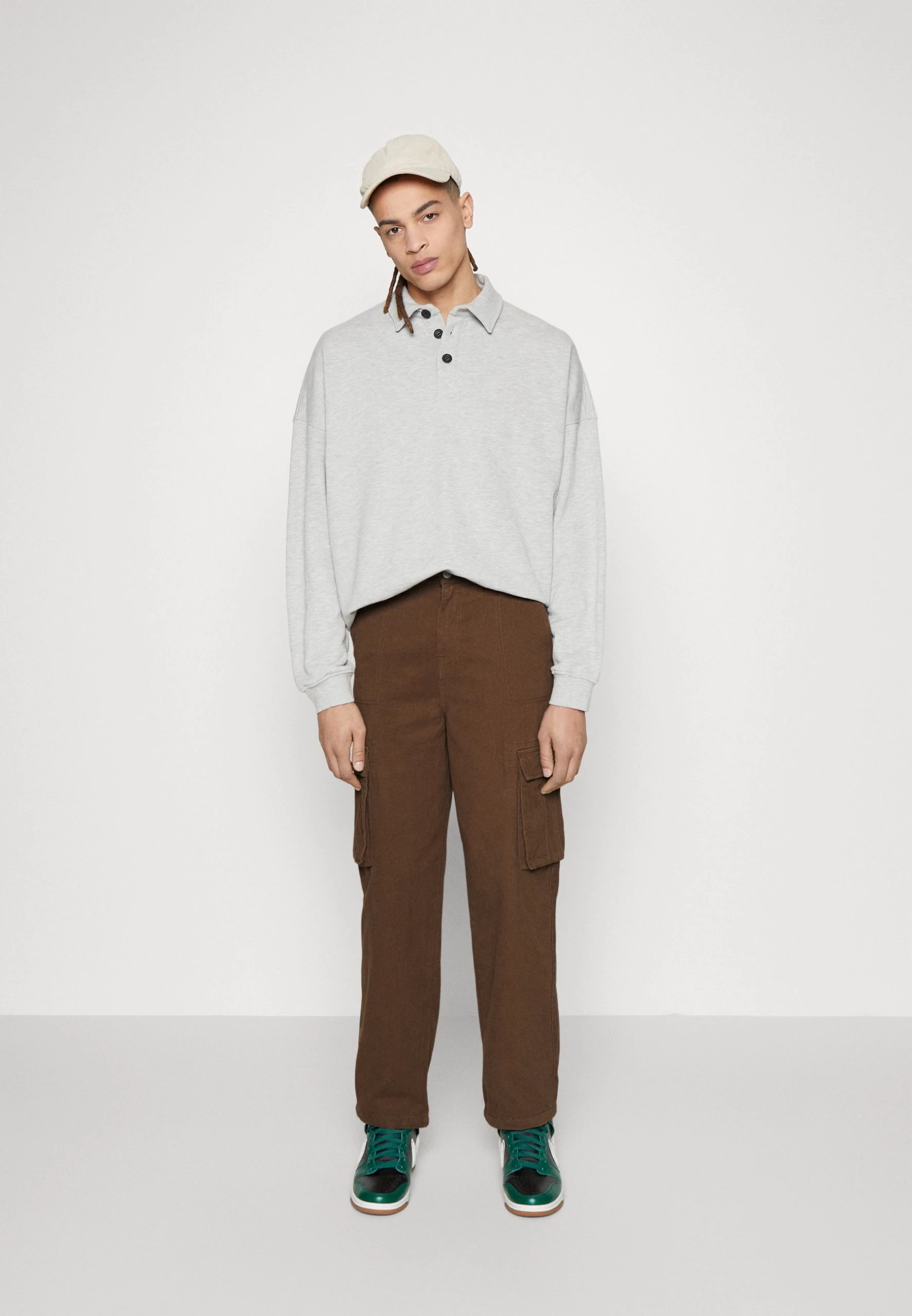 YOURTURN Unisex - Pantalon Cargo - Brown 2 YOURTURN Unisex - Pantalon Cargo - Brown – Image 2