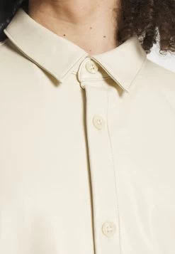 YOURTURN Unisex - Veste En Similicuir - Beige 9 YOURTURN Unisex - Veste En Similicuir - Beige -Mode-YOURTURN a32ba3b97fb84e7fae95b9c061124838