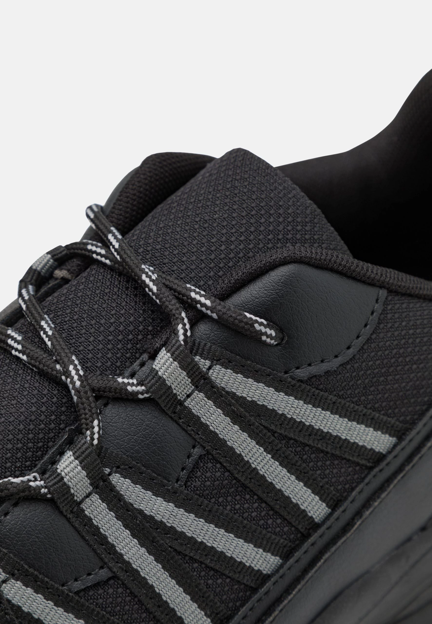 YOURTURN Unisex - Baskets Basses - Black 6 YOURTURN Unisex - Baskets Basses - Black – Image 6