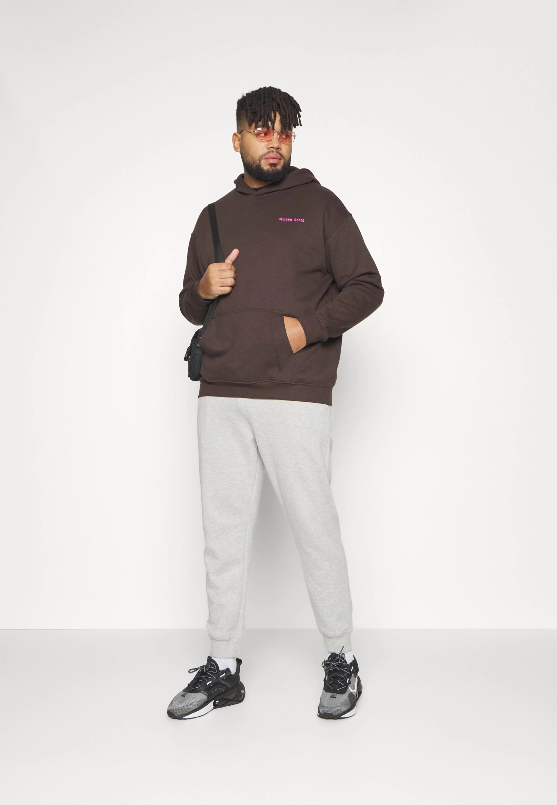 YOURTURN Hoodie Unisex - Sweat À Capuche - Brown 2 YOURTURN Hoodie Unisex - Sweat À Capuche - Brown – Image 2