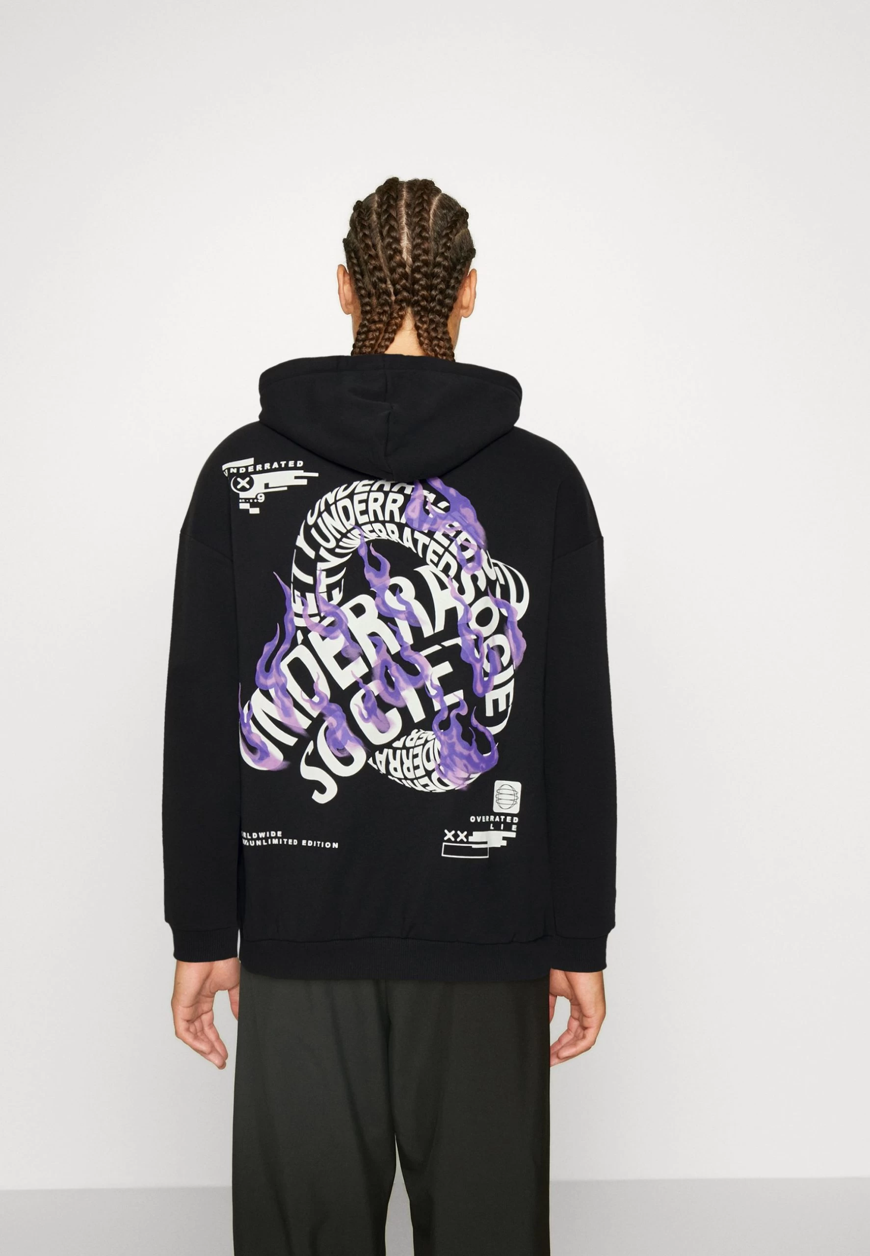 YOURTURN Unisex - Sweatshirt - Black 1 YOURTURN Unisex - Sweatshirt - Black