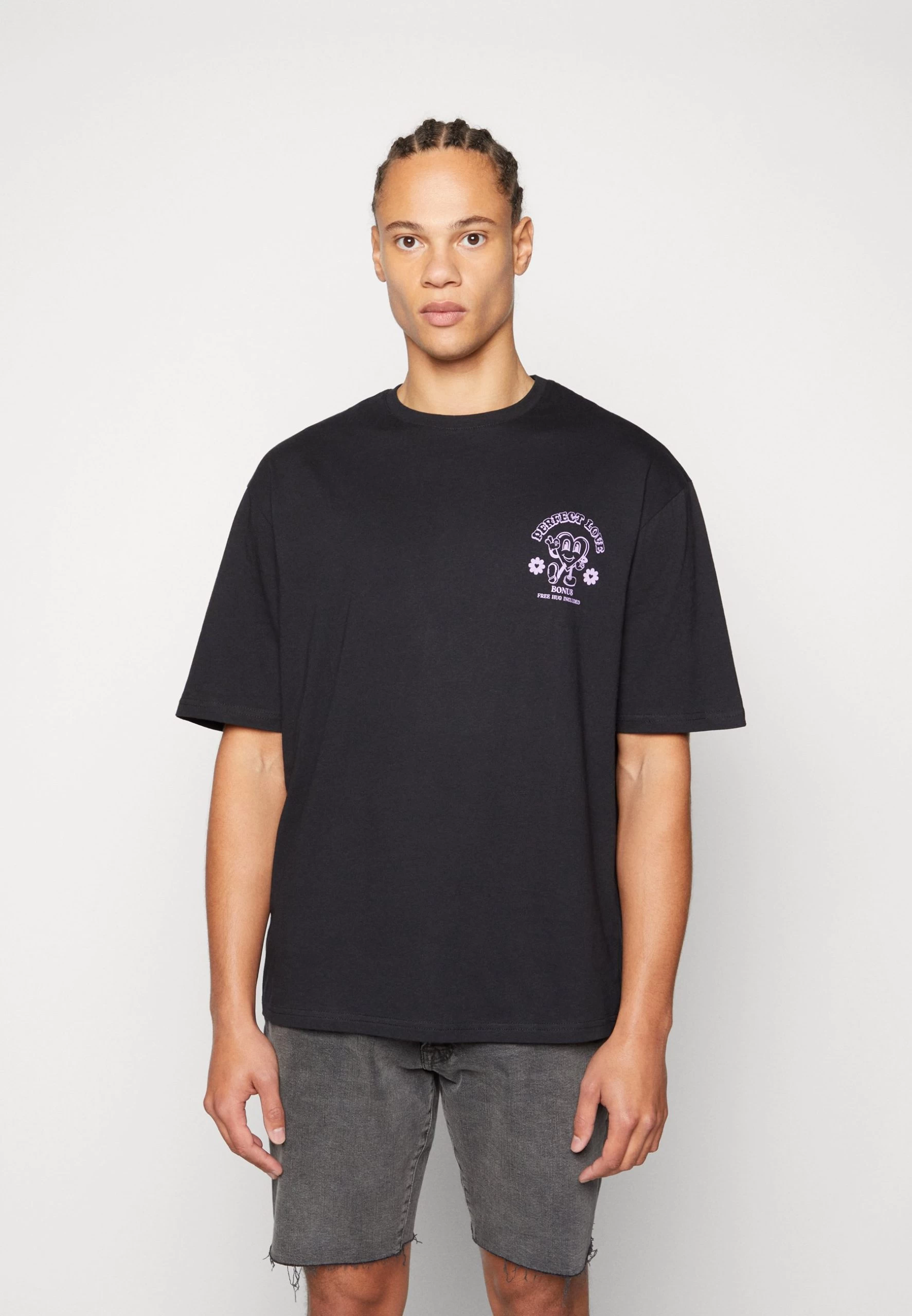 YOURTURN Heart Graphic Backprint Tee Unisex - T-Shirt Imprimé - Black 3 YOURTURN Heart Graphic Backprint Tee Unisex - T-Shirt Imprimé - Black – Image 3