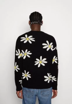 YOURTURN Pullover - Black 8 YOURTURN Pullover - Black -Mode-YOURTURN f4b0c7a801764c13b7116719ecf26c75