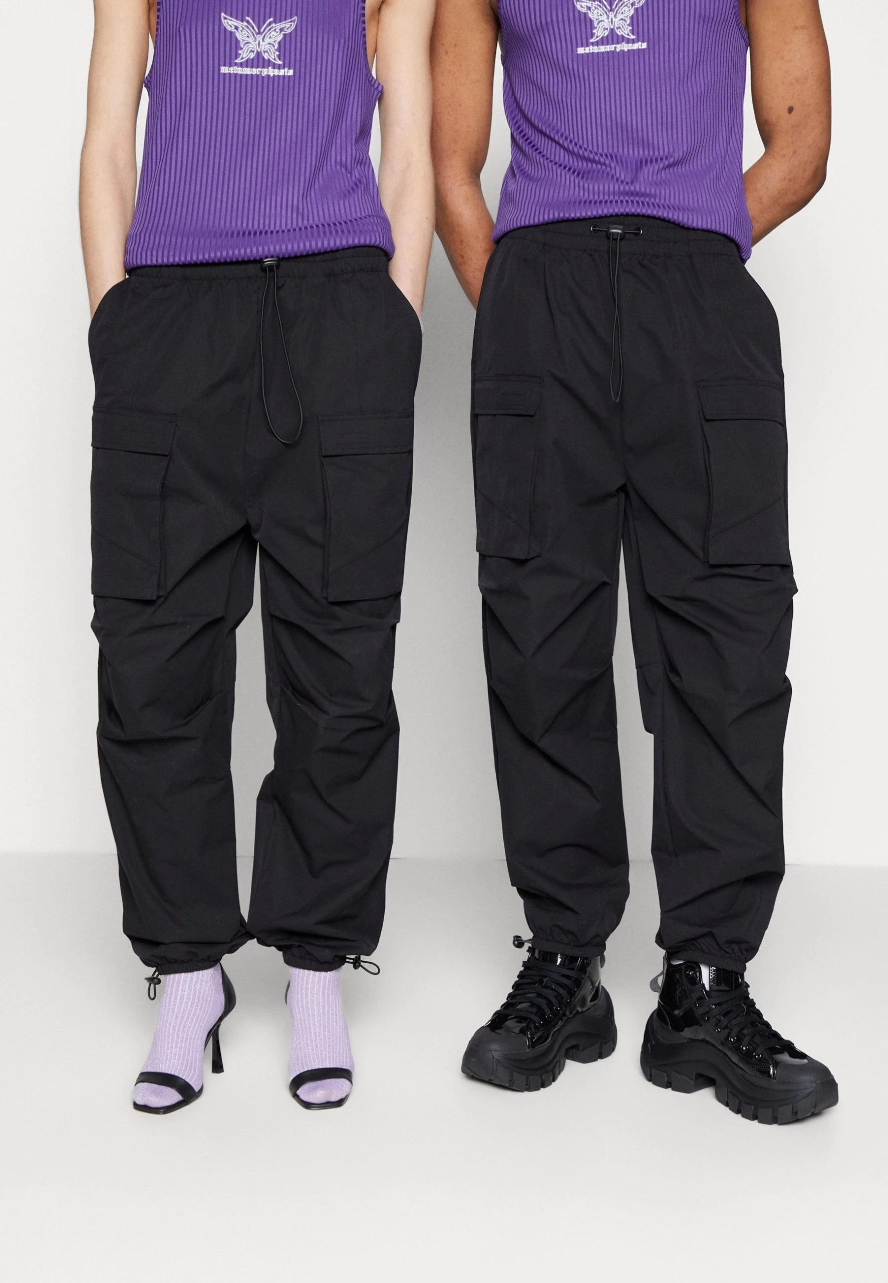 YOURTURN Unisex - Pantalon Cargo - Black 1 YOURTURN Unisex - Pantalon Cargo - Black